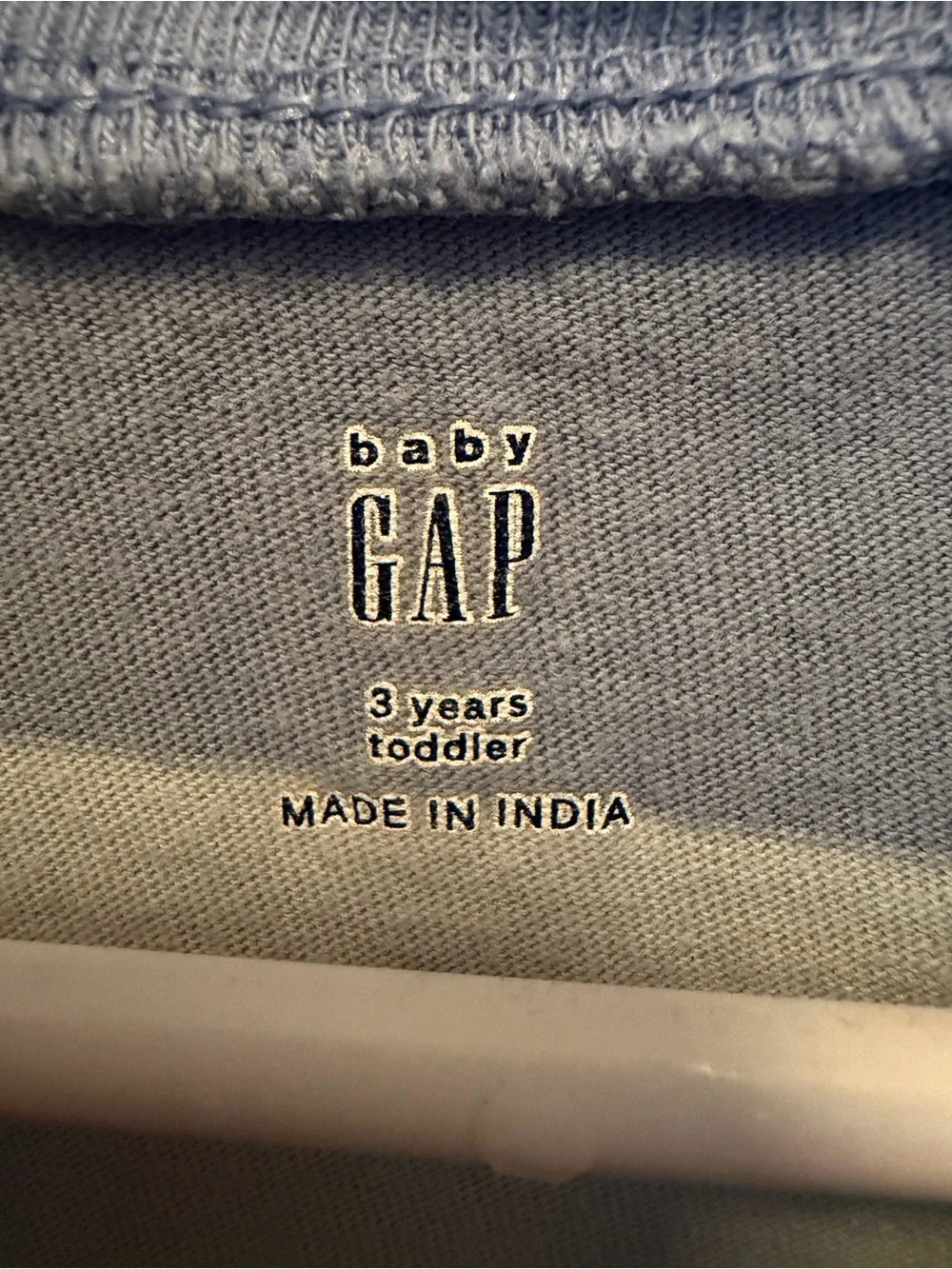 GAP crewneck sweater